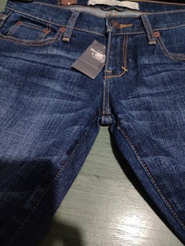 Nowe spodnie jeansowe Abercrombie & Fitch 24/33 