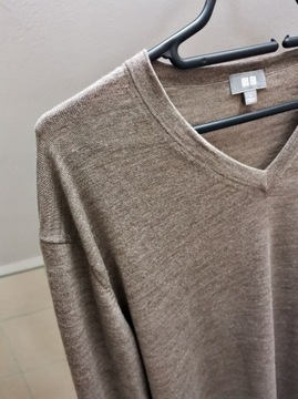 Sweter Uniqlo 100% wełna beżowy męski 40 L bdb 