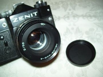 ZENIT 12 XP - OBIEKTYW HELIOS 44M-4