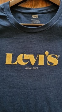 Nowy T-shirt damski  Levi's rozmiar L 