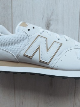 Nowe oryginalne buty new balance 500,  41,5r białe