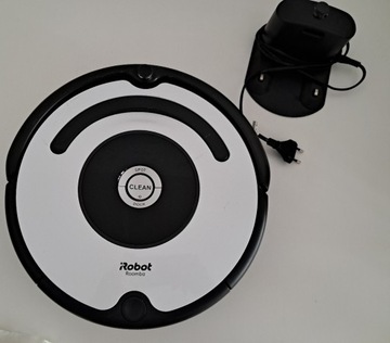 iRobot Roomba 675 