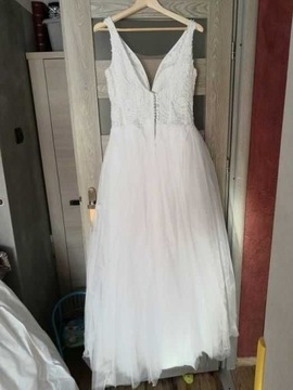 Nowa suknia ślubna (bolerko gratis)