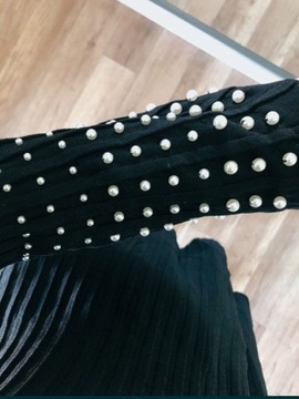 sukienka plisowana koraliki Zara czarna elegancka