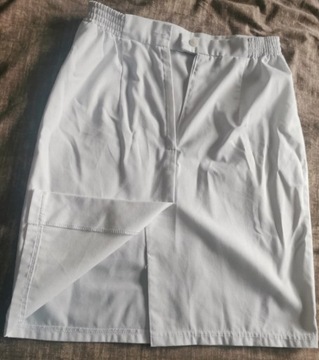 Spódnica medyczna  biała rozmiar S (36) Beretta