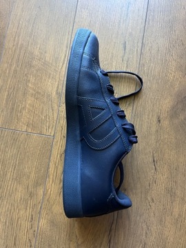 Buty sportowe Armani Jeans roz 41