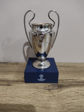 Puchar Ligi mistrzów (oficjalny produkt)