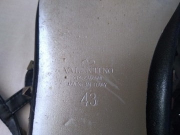 Zjawiskowe buty w stylu Valentino Garavani. R. 43.