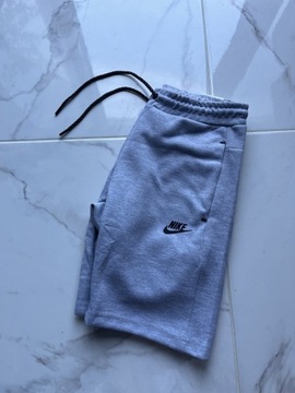 Spodenki nowe nike tech fleece rozmiar XXL szare