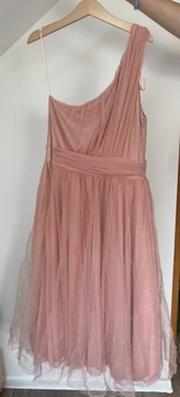 Różowa sukienka z jednym ramiączkiem 