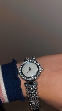 Elegancki damski zegarek