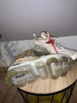 Nike x OFF-White Vapormax THE10