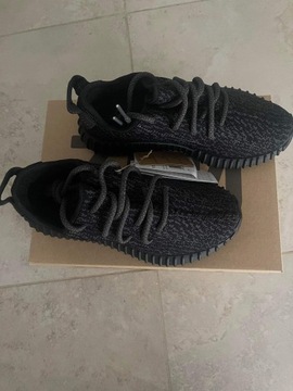 Yeezy Boost 350 v1 Pirate Black 37 1/3