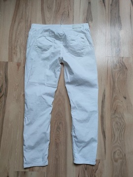 Liu Jo rozmiar 33 białe damskie spodnie lato 