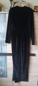 Czarna welurowa maxi sukienka NLY EVE r. L 40