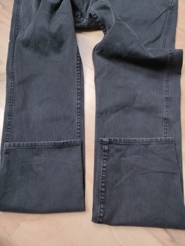 Hugo Boss męskie spodnie jeans szare 36/32 