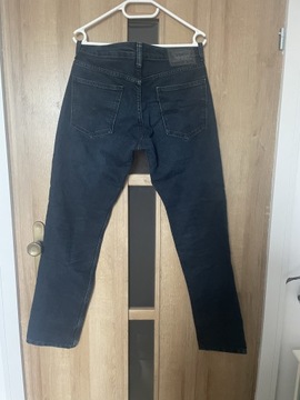 Levi’s Strauss 511 klasyczne czarne W30L32