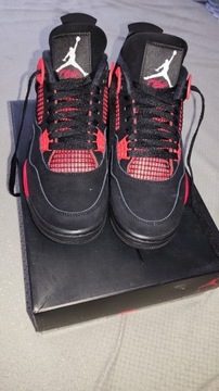 Nike Jordan 4 retro 