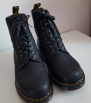 Dr . Martens Unisex 1460 Pascal 