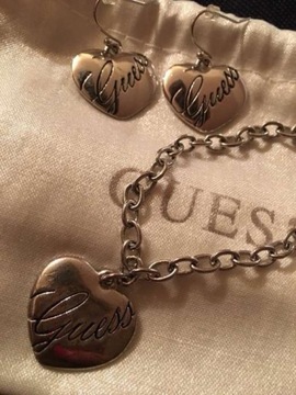 Guess komplet biżuterii kolczyki i bransoletka 