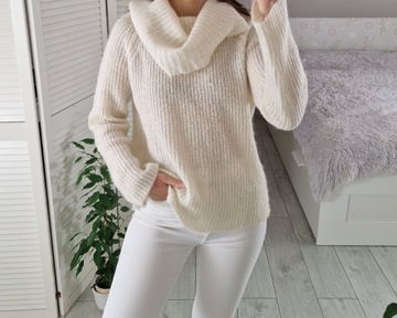 Peppercorn biały wełniany sweter 50% moher M