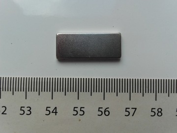 Пластина неодимий магнит 25 мм х 10 мм х 2 мм сильна