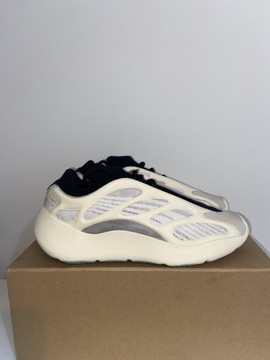 Pegashoes - Basket Adidas Originals Yeezy 700 V3