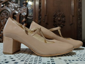 CZOLENKA BUTY SLUPEK CLARKS 37 23 NUDE CIELISTE