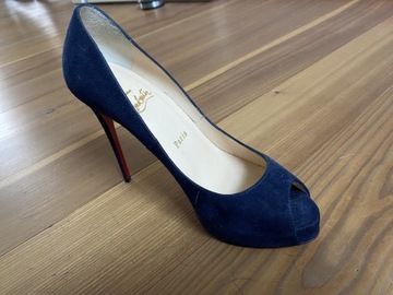 Szpilki Louboutin! Granatowy zamsz- cudo! 