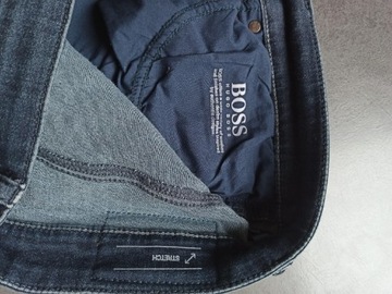 Spodnie męskie firmy Hugo Boss rozmiar xl 