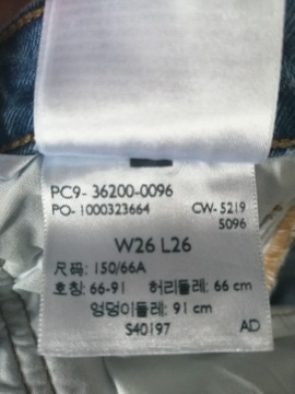jeansy Levi's 501 rozmiar W26 L26 JAK NOWE