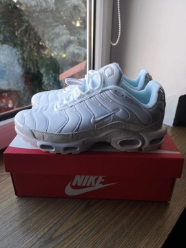 Nike Air Max PLUS TN | rozmiar EU41