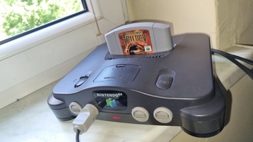 Konsola Nintendo 64+3 Gry 