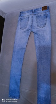 Pull&Bear spodnie męskie super skinny  W31 L32