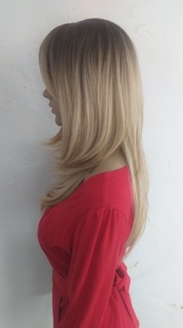 Peruka blond ombre z pasemkami