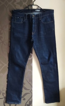 Uniqlo Jeans Slim Fit W34 L32 Spodnie Jeansowe