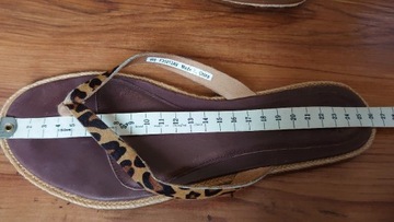 UGG japonki klapki 39 brązowe panterka 25.5cm