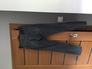 szare jeansy levi’s 511 w31