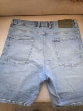 Nowe spodnie jeansowe ZARA