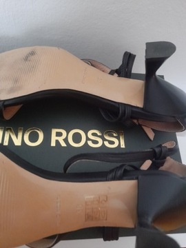 Czarne skórzane sandały r. 38 Gino Rossi