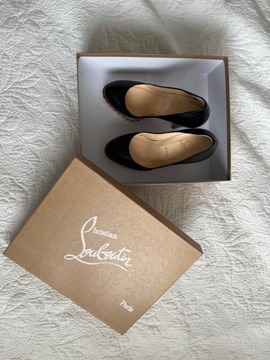 Christian Louboutin szpilki czarne