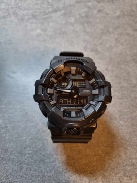 Zegarek męski Casio G-SHOCK GA-700UC-8AER