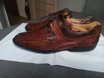 Buty męskie firmy Van Bommel rozmiar 45 