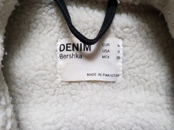 Kurtka jeansowa sherpa Bershka