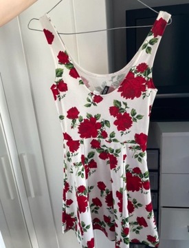 H&M biała sukienka róże lato koktajlowa 34 xs