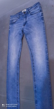 Pull&Bear spodnie męskie super skinny  W31 L32