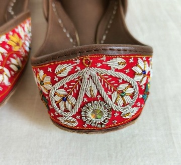 Indyjskie buty baleriny  khussa 37 38 zdobione ori