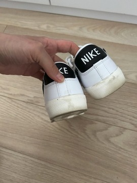 Sneakersy damskie białe czarne szare Nike 40