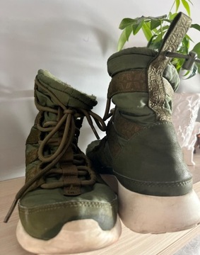 Buty zimowe _Nike_khaki_37,5 