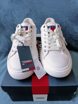 TOMMY JEANS ORYGINALNE NOWE EXTRA SNEAKERSY R.39